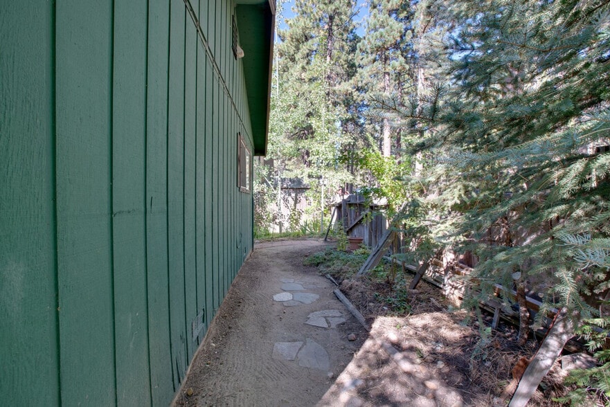 Building Photo - 3746 Pioneer Trail