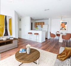 Building Photo - Whispering Oaks