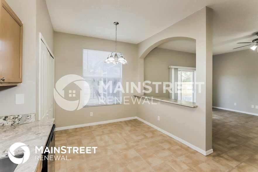 Building Photo - 918 Grand Canyon Dr