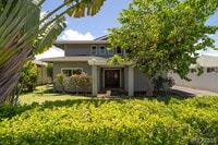 Building Photo - Beautiful and Large 3 bedroom 2.5 bath SFH...