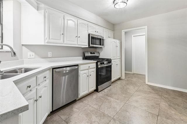 Building Photo - 703 Stoneybrook Dr