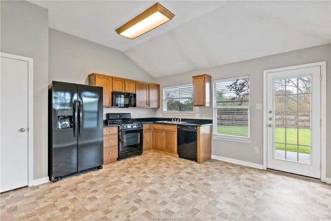 Building Photo - 3903 Crown Ridge Ct