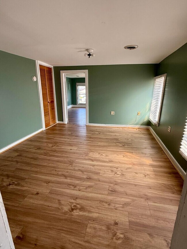 Building Photo - 7564 GH