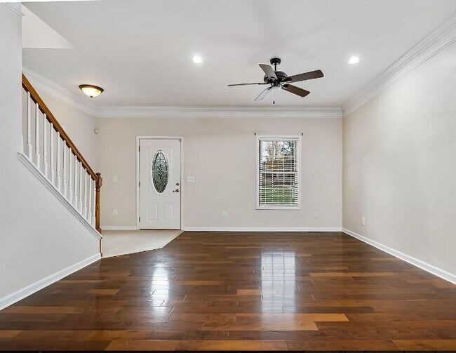 Building Photo - 1709 Cherokee Rd