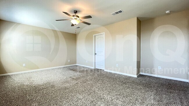 Building Photo - 283 Moonstone Way