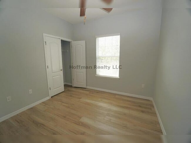 Building Photo - 2 Story Condo in gated community at Schooner Cove