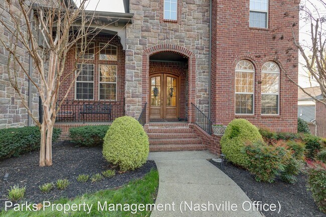 Building Photo - 5 br, 5 bath House - 103 Hurstbourne Park ...