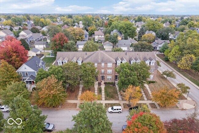 Building Photo - 2405 N Park Ave