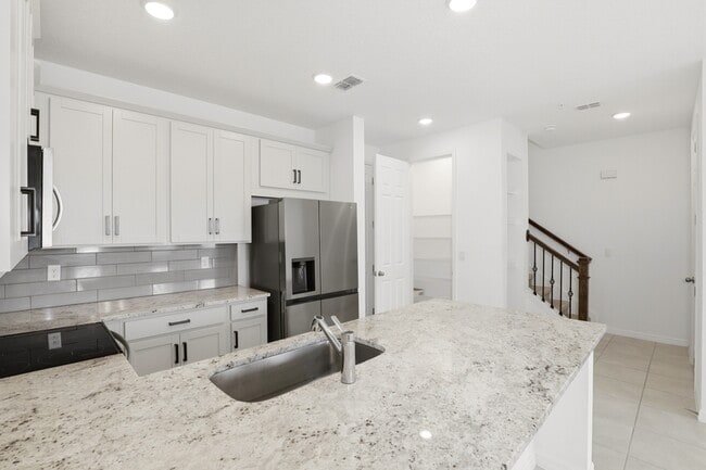 Building Photo - 11558 Buoy Pointe Pl