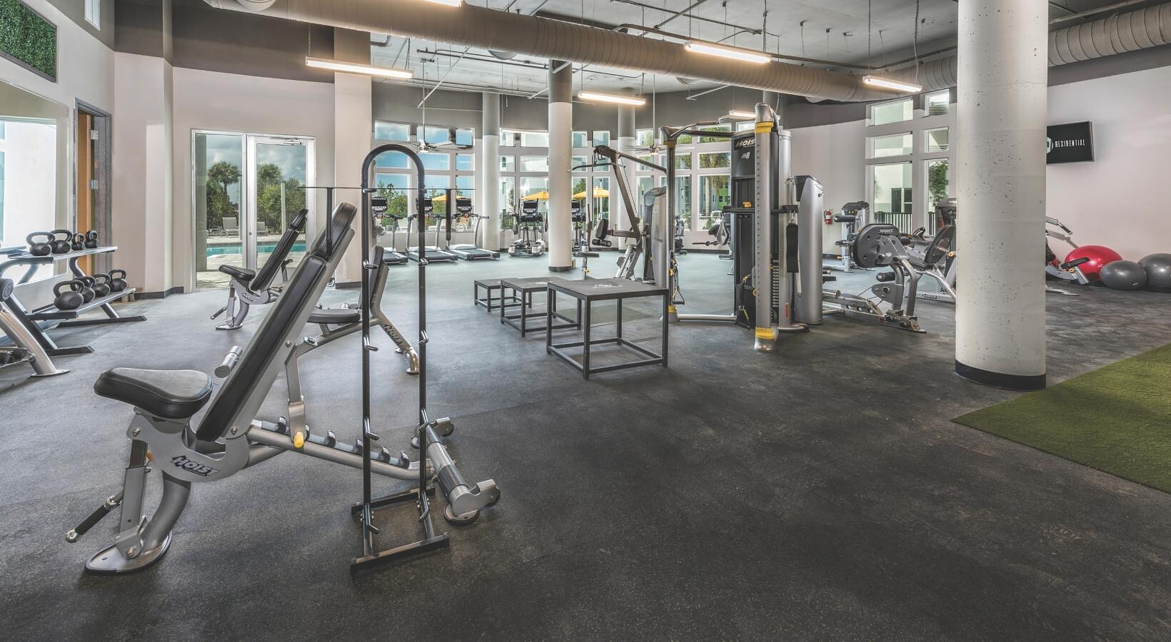 Building Photo - 949 Cleveland St