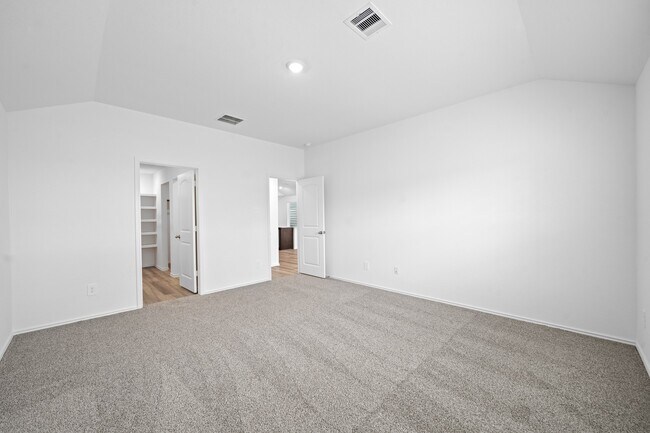 Building Photo - 16830 Paintbrush Holw Ln