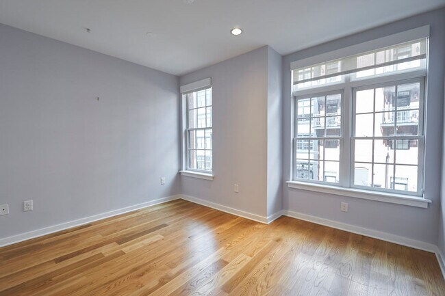 Building Photo - 1610 N Queen St