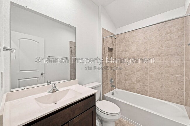 Building Photo - 16007 Mersmann Rdg Ln