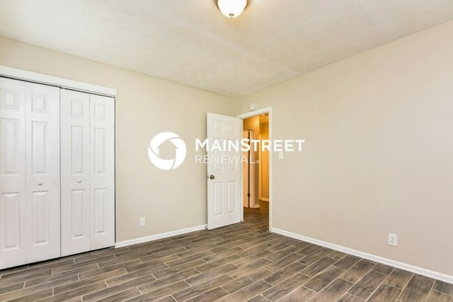 Building Photo - 4 Bedroom Pet-Friendly Home in Morrow, GA ...