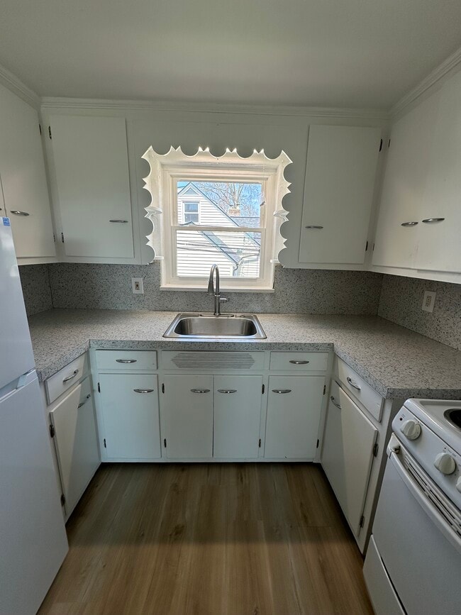 Building Photo - 4511 Tioga St NW