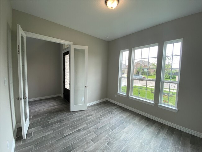 Building Photo - 7414 Evelyn Grv Dr