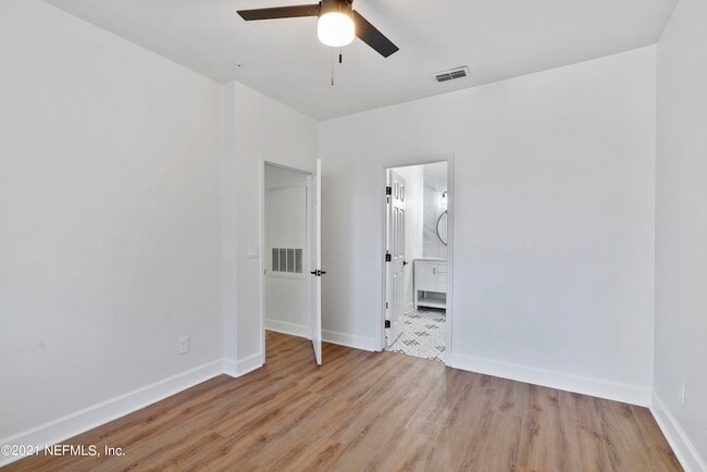 Building Photo - 230 Colima Ct