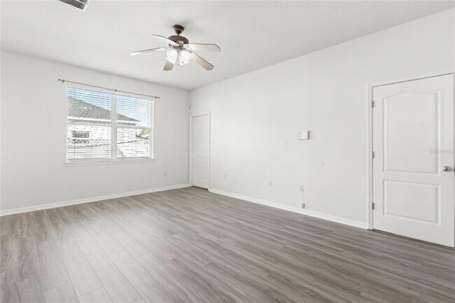 Building Photo - 3817 Blue Dasher Dr