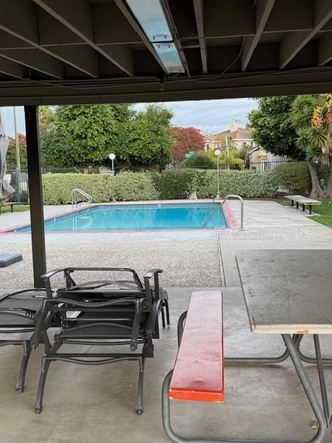 Building Photo - 5887 El Zuparko Dr