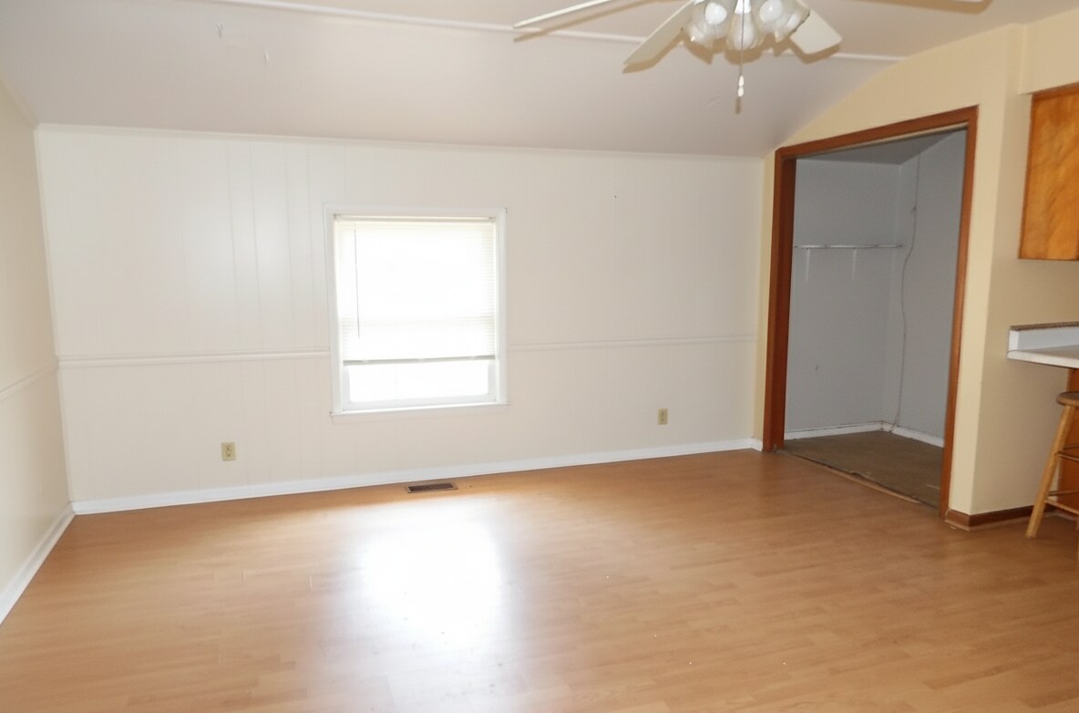 Building Photo - 4134 Blackhawk Dr