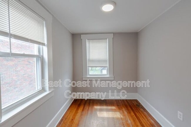 Building Photo - 4231 Berger Ave