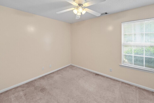 Building Photo - Beautiful 4-Bedroom Home with Lagoon Views in Pooler's Arbors at Godley Station