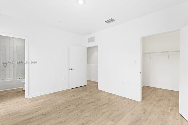 Building Photo - 170 NW 158th St