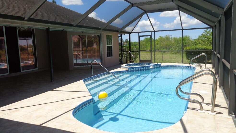 Building Photo - 1207 NW 18th St