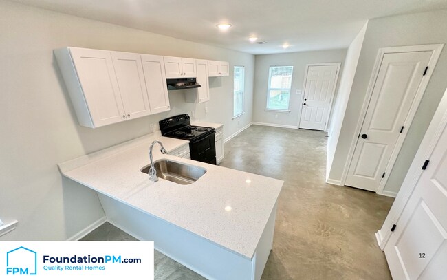 Building Photo - 307 Westree St