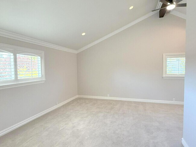 Building Photo - Highly upgraded ! Two Story Home With Prim...