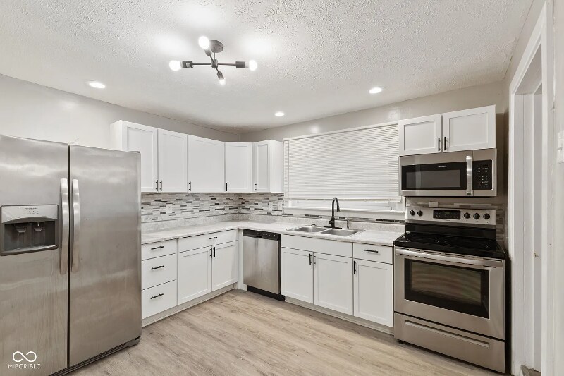 Building Photo - 734 Parkway Ave