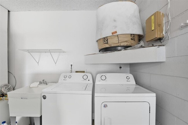 Building Photo - 1031 Apopka Woods Ln