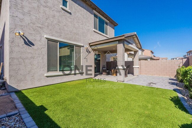 Building Photo - 5411 S Canyon Rim