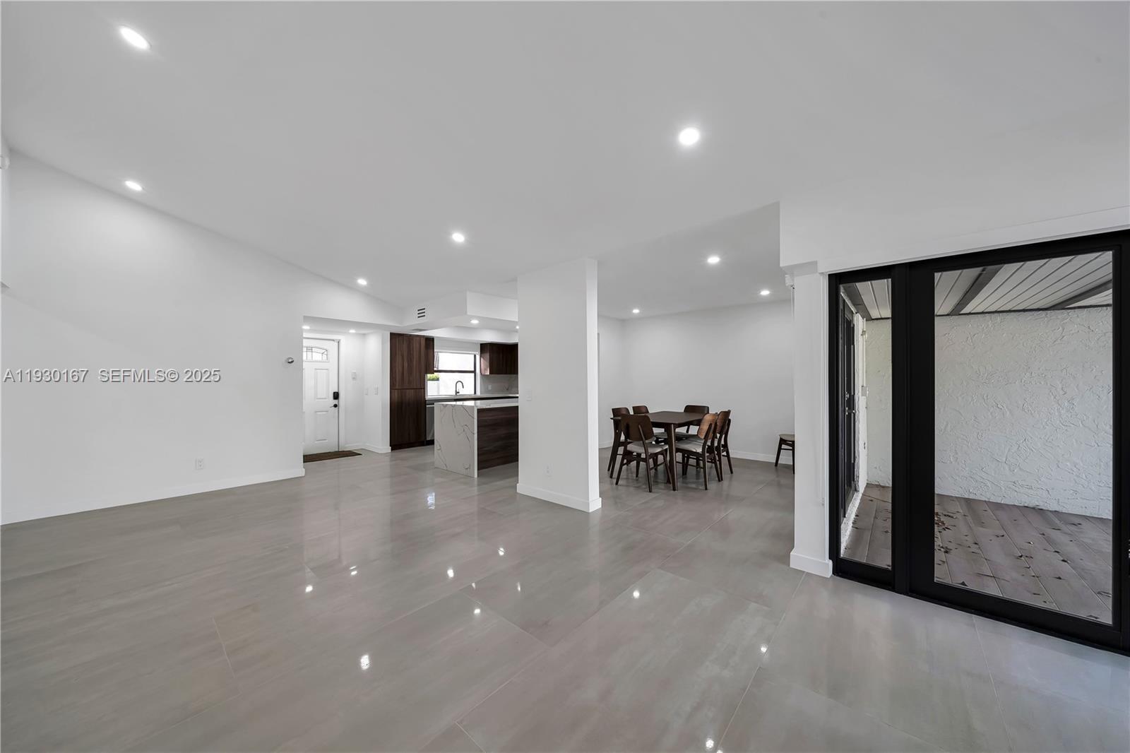 Building Photo - 13401 SW 113th Ter