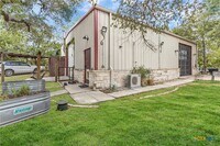 Building Photo - 218 Alexandra Ln