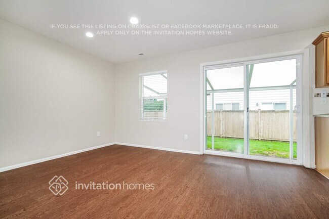 Building Photo - 3524 Celebration Ave E