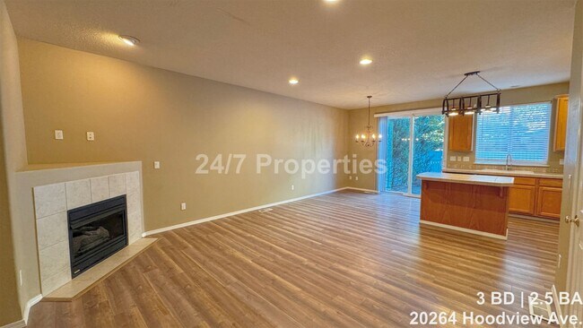 Building Photo - 20264 Hoodview Ave