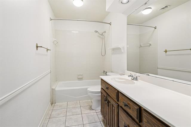 Building Photo - 6928 Walling Ln