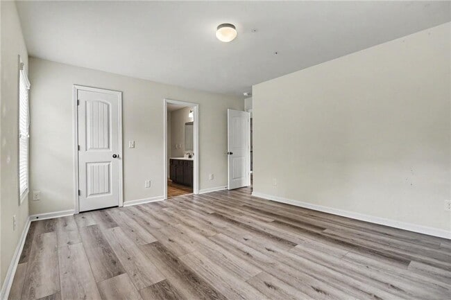 Building Photo - 550 Nichols View Way
