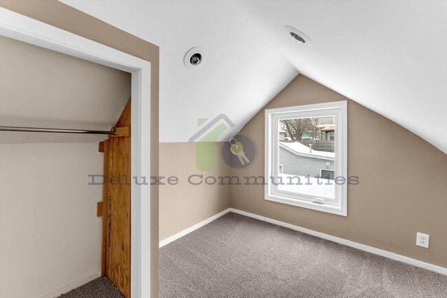 Building Photo - 655 High St SW