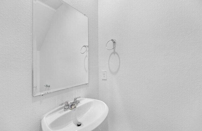 Building Photo - 13436 Sombrero Cay Dr