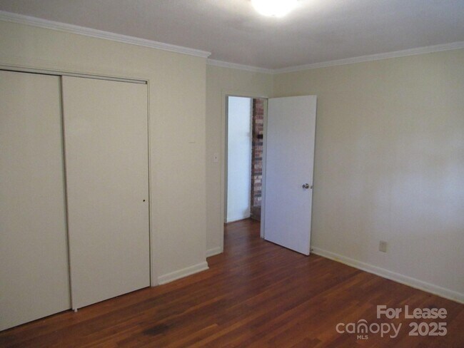 Building Photo - 2084 Shuford Rd