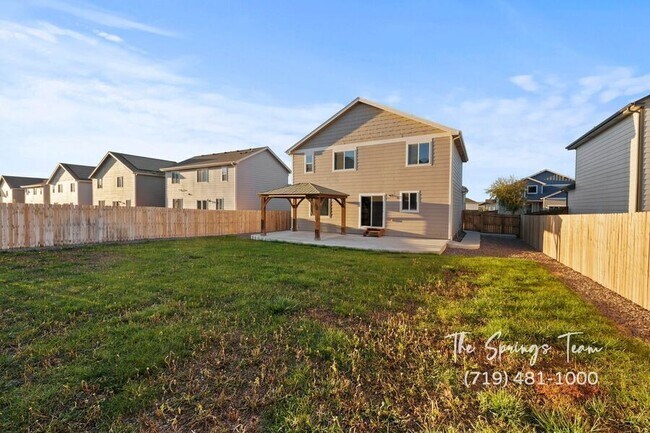 Building Photo - 10957 Matta Dr