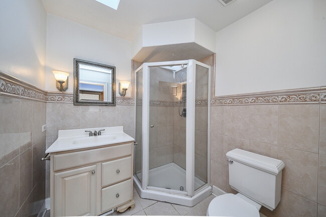 Building Photo - 1521 Childs St