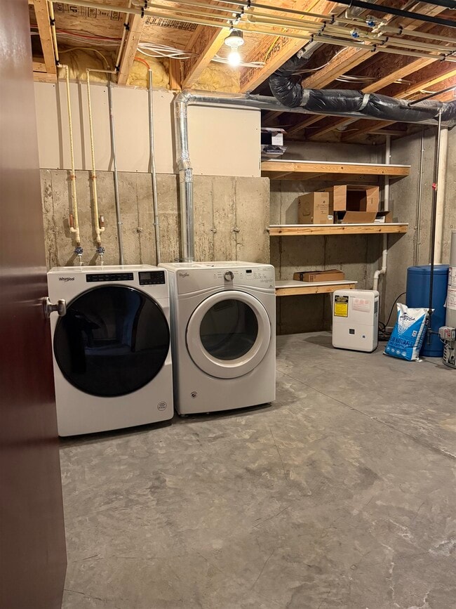 Building Photo - 8951 White Coral Way