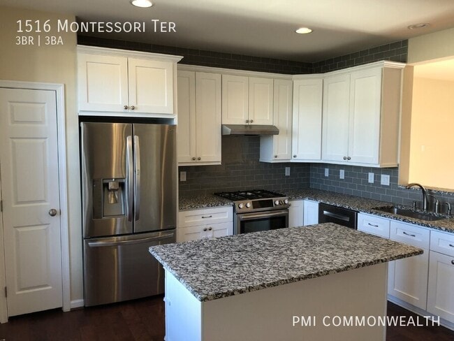 Building Photo - 1516 Montessori Terrace