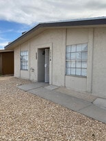 Building Photo - 2629 Red Sails Dr