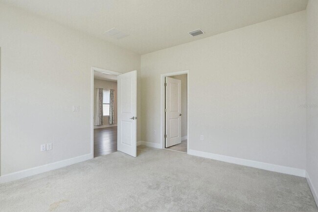 Building Photo - 19056 Heavenside Ct