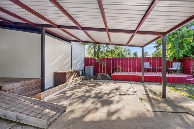 Building Photo - 212 W Rosa St