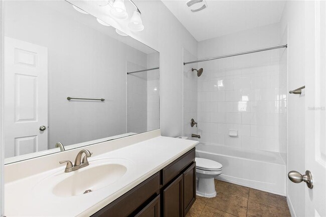 Building Photo - 14978 Fells Ln